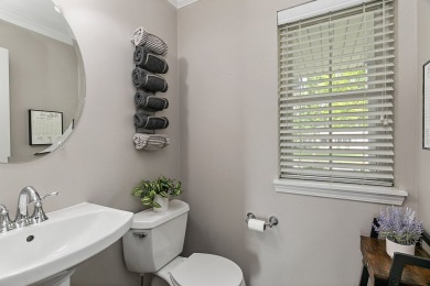 Don't miss out on the opportunity to enjoy easy living in this on Mill Creek Golf Club in Illinois - for sale on GolfHomes.com, golf home, golf lot