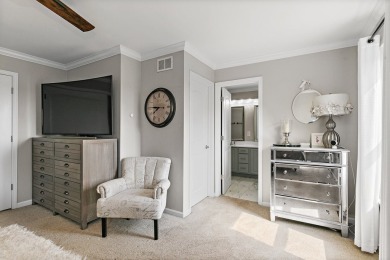 Don't miss out on the opportunity to enjoy easy living in this on Mill Creek Golf Club in Illinois - for sale on GolfHomes.com, golf home, golf lot