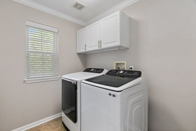 Don't miss out on the opportunity to enjoy easy living in this on Mill Creek Golf Club in Illinois - for sale on GolfHomes.com, golf home, golf lot
