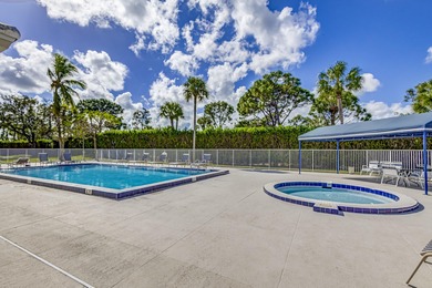Gorgeous updated large 2 BR/ 2Ba first floor  unit with on Bear Lakes Country Club in Florida - for sale on GolfHomes.com, golf home, golf lot