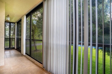 Welcome to this spacious corner 2-bedroom, 2-bath residence on Hollybrook Golf and Tennis Club  in Florida - for sale on GolfHomes.com, golf home, golf lot