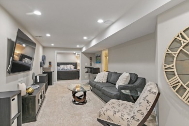 Don't miss out on the opportunity to enjoy easy living in this on Mill Creek Golf Club in Illinois - for sale on GolfHomes.com, golf home, golf lot