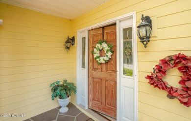 Adorable home maintained for years by the original owner on Meadowlands Golf Club in North Carolina - for sale on GolfHomes.com, golf home, golf lot