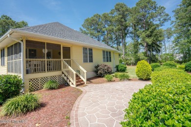 Adorable home maintained for years by the original owner on Meadowlands Golf Club in North Carolina - for sale on GolfHomes.com, golf home, golf lot