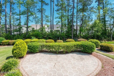 Adorable home maintained for years by the original owner on Meadowlands Golf Club in North Carolina - for sale on GolfHomes.com, golf home, golf lot