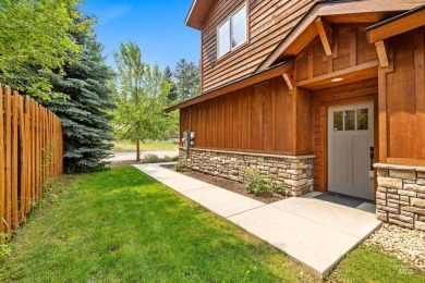 This condo is less than five years old and in perfect condition on McCall Municipal Golf Course in Idaho - for sale on GolfHomes.com, golf home, golf lot