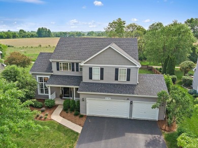 Don't miss out on the opportunity to enjoy easy living in this on Mill Creek Golf Club in Illinois - for sale on GolfHomes.com, golf home, golf lot