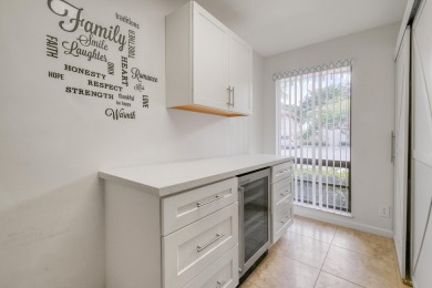 Welcome to your dream condo or ideal investment property! on PGA National Golf Club in Florida - for sale on GolfHomes.com, golf home, golf lot