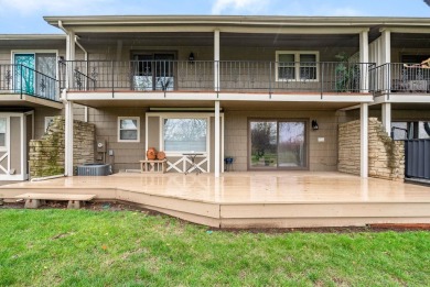 This lovely condo takes the hassle out of home ownership...no on Rolling Hills Country Club in Kansas - for sale on GolfHomes.com, golf home, golf lot