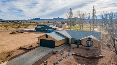 Welcome to golf course living in beautiful Valle Vista, Kingman on Valle Vista Golf Course in Arizona - for sale on GolfHomes.com, golf home, golf lot