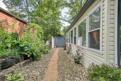 This spacious Park Model in Holiday Out had been completely on Lake Tansi Village Country Club in Tennessee - for sale on GolfHomes.com, golf home, golf lot