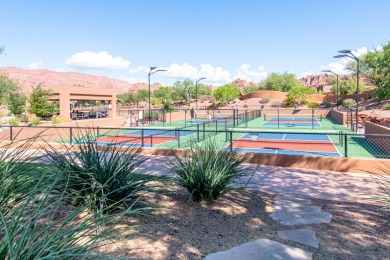 Property being Sold, is being sold by & marketed by a licensed on Entrada at Snow Canyon in Utah - for sale on GolfHomes.com, golf home, golf lot
