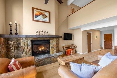 Beautifully updated! This welcoming corner unit townhome is on Continental Country Club in Arizona - for sale on GolfHomes.com, golf home, golf lot