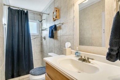 Light, Bright & Beautiful Top-Floor Corner Home in On Top of the on On Top Of The World Golf Course in Florida - for sale on GolfHomes.com, golf home, golf lot