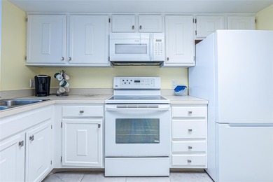 Beautiful 1 bedroom 1.5 bath furnished ''Catamaran II'' condo at on Ocean Village Golf Course in Florida - for sale on GolfHomes.com, golf home, golf lot