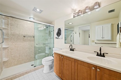 Spacious 2-bedroom, 2-bathroom top-floor condo overlooking a on  in Florida - for sale on GolfHomes.com, golf home, golf lot