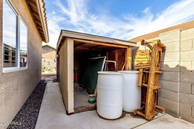 Charming 4-bed, 2-bath SINGLE LEVEL  North/South Facing on a on Wigwam Golf  Resort Litchfield Park  in Arizona - for sale on GolfHomes.com, golf home, golf lot