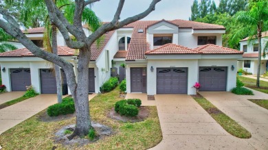 Welcome to Quail Run and this rare 1 owner property! It looks on Quail Ridge Golf Course and Country Club in Florida - for sale on GolfHomes.com, golf home, golf lot