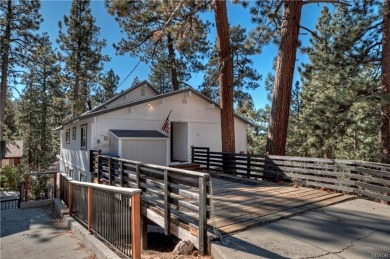 Spacious open floor plan on this 4 Bedroom, 3 bath home in on Big Bear Mountain Ski and Golf Resort in California - for sale on GolfHomes.com, golf home, golf lot