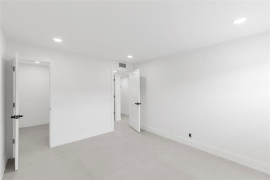 Must See!  Beautifully updated 1st floor condo in Kings Point on Kings Point Golf -Flanders Way in Florida - for sale on GolfHomes.com, golf home, golf lot