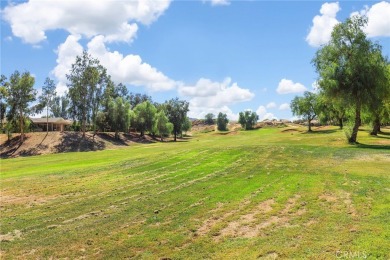 Turn-Key 3 bed, 2 bath single level home located in the highly on Hemet Golf Club in California - for sale on GolfHomes.com, golf home, golf lot