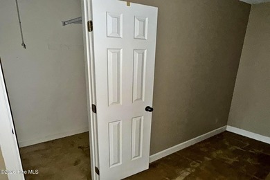 Great opportunity to own this one story 3 bedroom, 2 bath home on Northgreen Country Club in North Carolina - for sale on GolfHomes.com, golf home, golf lot