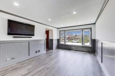 Welcome to this beautifully updated, move-in ready, 4-bedroom on Beverly Country Club in Illinois - for sale on GolfHomes.com, golf home, golf lot