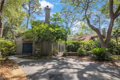 Charming 3BR/3.5BA single-family home in sought-after Shipyard on Shipyard Golf Club in South Carolina - for sale on GolfHomes.com, golf home, golf lot