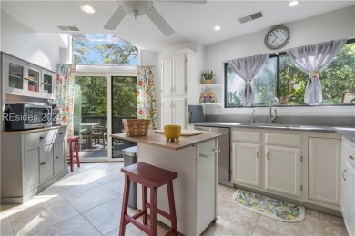 Charming 3BR/3.5BA single-family home in sought-after Shipyard on Shipyard Golf Club in South Carolina - for sale on GolfHomes.com, golf home, golf lot