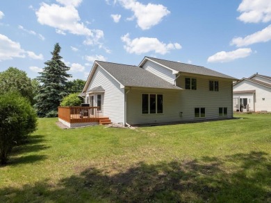 Welcome to Your New Home in White Bear Lake! Tucked away on a on Oneka Ridge Golf Course in Minnesota - for sale on GolfHomes.com, golf home, golf lot