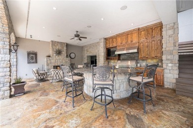 WELCOME TO YOUR DREAM HOME AND PRIVATE OASIS!  This estate home on Lakewood Oaks Golf Club, Ltd. in Missouri - for sale on GolfHomes.com, golf home, golf lot