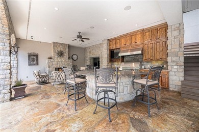 WELCOME TO YOUR DREAM HOME AND PRIVATE OASIS!  This estate home on Lakewood Oaks Golf Club, Ltd. in Missouri - for sale on GolfHomes.com, golf home, golf lot