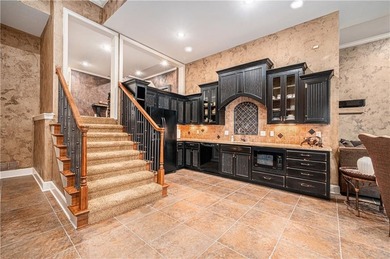 WELCOME TO YOUR DREAM HOME AND PRIVATE OASIS!  This estate home on Lakewood Oaks Golf Club, Ltd. in Missouri - for sale on GolfHomes.com, golf home, golf lot