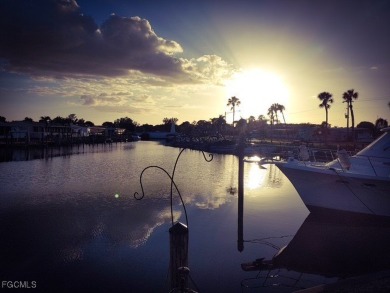 Have you ever Dreamed of Living on an ISLAND? This is an on Riverbend Golf and Country Club in Florida - for sale on GolfHomes.com, golf home, golf lot