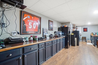 Gorgeous 3-bedroom, 2-bath home located on the 15th hole of the on Delaware Golf Club in Ohio - for sale on GolfHomes.com, golf home, golf lot