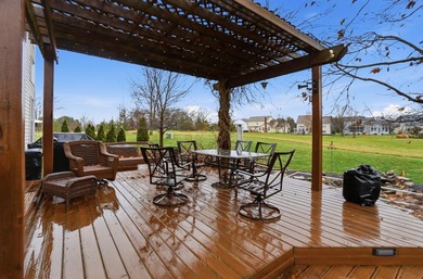 Gorgeous 3-bedroom, 2-bath home located on the 15th hole of the on Delaware Golf Club in Ohio - for sale on GolfHomes.com, golf home, golf lot