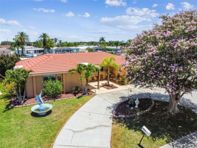 ATTENTION BOATERS!!! Here is a rare completely renovated on Gulf Harbors Golf Course in Florida - for sale on GolfHomes.com, golf home, golf lot