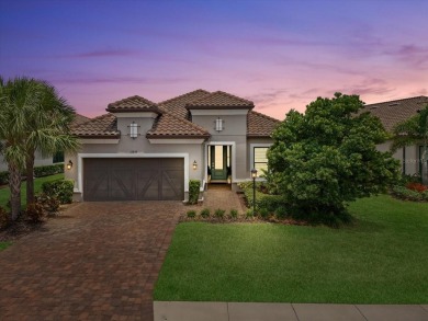Under contract-accepting backup offers. GOLF MEMBERSHIP INCLUDED on Esplanade Golf and Country at Lakewood Ranch in Florida - for sale on GolfHomes.com, golf home, golf lot
