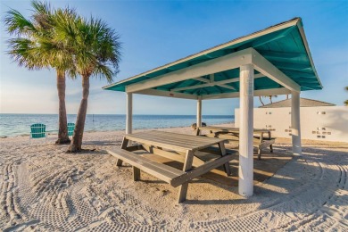 ATTENTION BOATERS!!! Here is a rare completely renovated on Gulf Harbors Golf Course in Florida - for sale on GolfHomes.com, golf home, golf lot