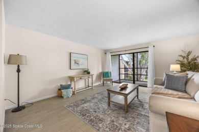 Welcome to this beautifully maintained second-floor condo in the on Mallards Landing Golf Course in Florida - for sale on GolfHomes.com, golf home, golf lot