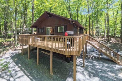 Freshly Remodeled Raised Ranch in The Hideout!Move right into on The Hideout Golf in Pennsylvania - for sale on GolfHomes.com, golf home, golf lot