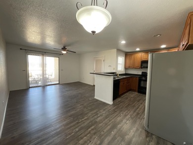 Perfect winter retreat in the heart of Wellton! This on The Links At Coyote Wash in Arizona - for sale on GolfHomes.com, golf home, golf lot