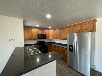 Perfect winter retreat in the heart of Wellton! This on The Links At Coyote Wash in Arizona - for sale on GolfHomes.com, golf home, golf lot