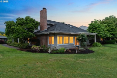 This wonderfully remodeled and updated Charbonneau Belvedere on Charbonneau Golf Club in Oregon - for sale on GolfHomes.com, golf home, golf lot