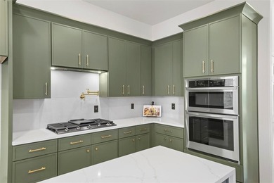 Rare opportunity to own a spacious move in ready 6 bedroom 4 on The Shores Country Club in Texas - for sale on GolfHomes.com, golf home, golf lot