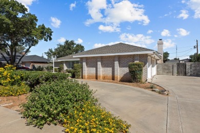 CALLING ALL GOLFERS!! 3 bedroom, 2 bath, amazing home, for sale on Andrews County Golf Course in Texas - for sale on GolfHomes.com, golf home, golf lot