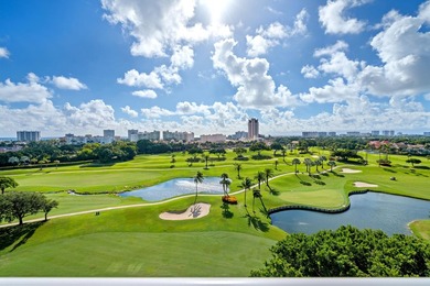 220 South East Mizner Boulevard, Boca Raton, Florida. Ideally on Boca Raton Resort and Club in Florida - for sale on GolfHomes.com, golf home, golf lot