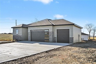 *Contact the listing agent for details regarding available on Hidden Valley Golf Course in Missouri - for sale on GolfHomes.com, golf home, golf lot