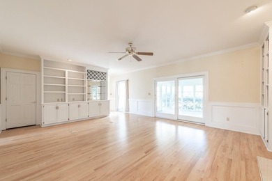 This 4bd 3.5ba home is designed for both comfortable daily on Woodside Plantation Country Club in South Carolina - for sale on GolfHomes.com, golf home, golf lot