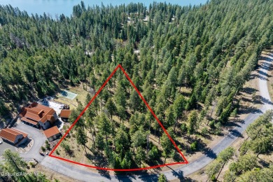 End of a cul-de-sac privacy from one of the largest lots at on Gozzer Ranch Golf and Lake Club in Idaho - for sale on GolfHomes.com, golf home, golf lot